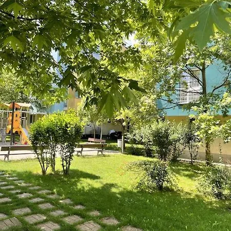 Green North Apt - Close To The Airport And Therme Апартаменти